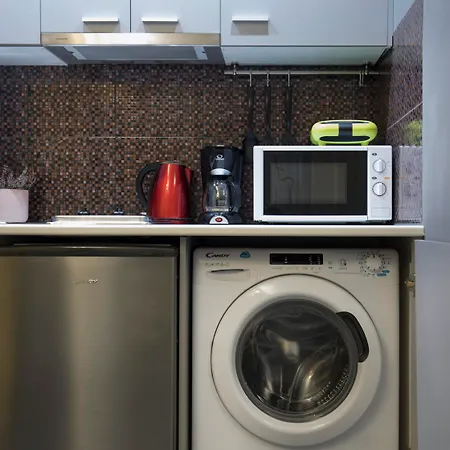 Apartment Polis *