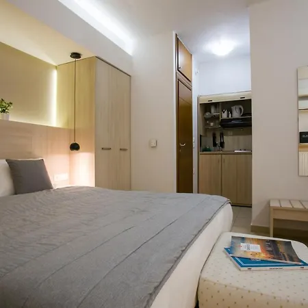 Apartment Polis
