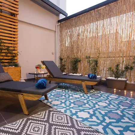 Polis * סלוניקי