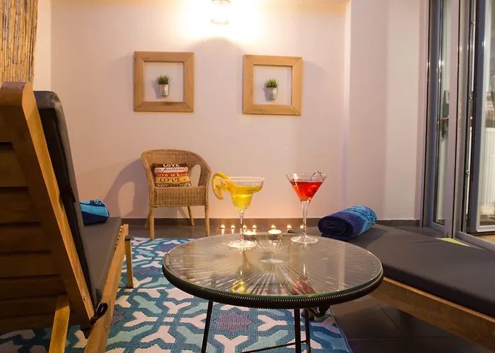 Polis Apartman