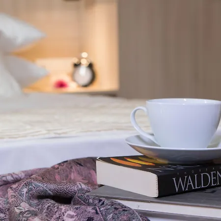 Polis Apartman Szaloniki